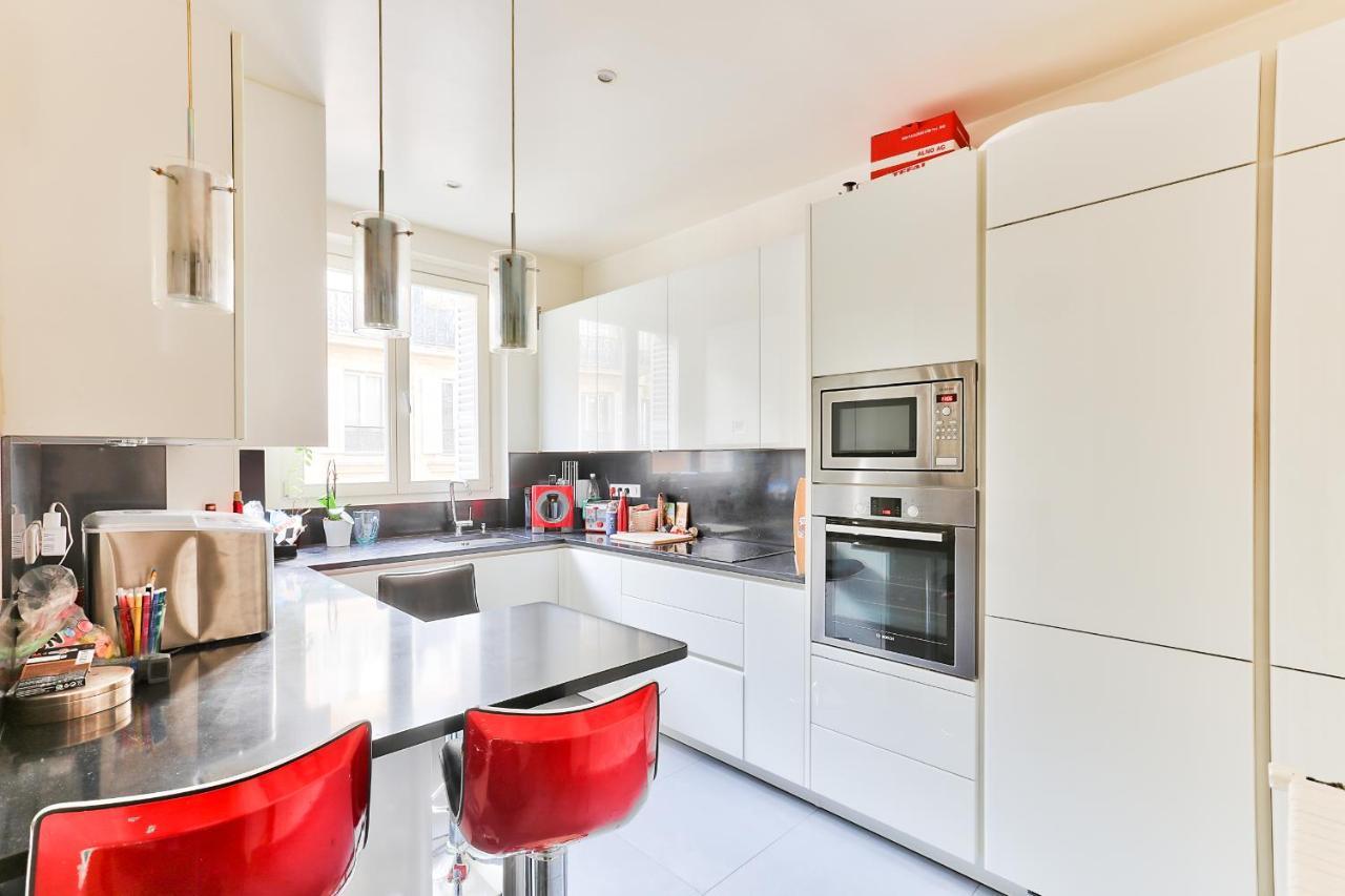 פריז Appartement 140M2 Proche Des Champs Elysees מראה חיצוני תמונה